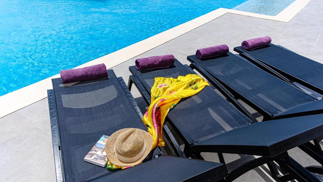 Coral Estate Ocean View Apartments Вилемстад Екстериор снимка