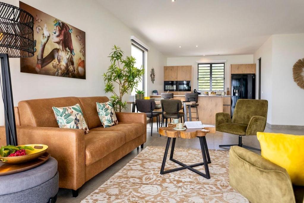 Coral Estate Ocean View Apartments Вилемстад Екстериор снимка