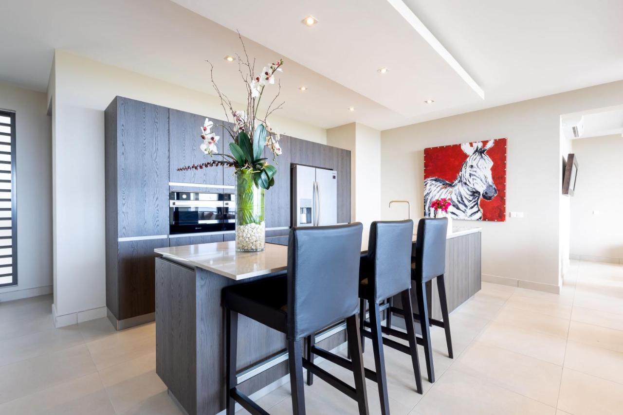 Coral Estate Ocean View Apartments Вилемстад Екстериор снимка