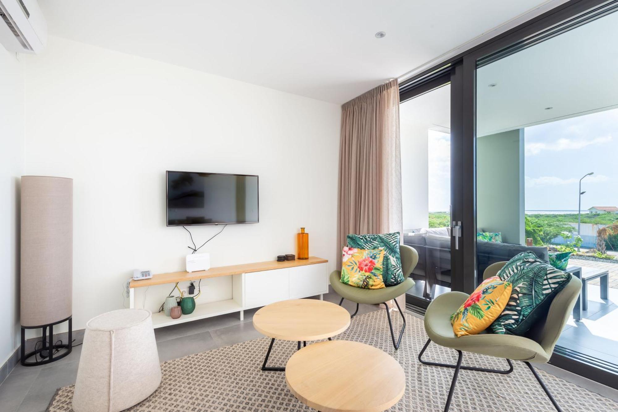 Coral Estate Ocean View Apartments Вилемстад Екстериор снимка